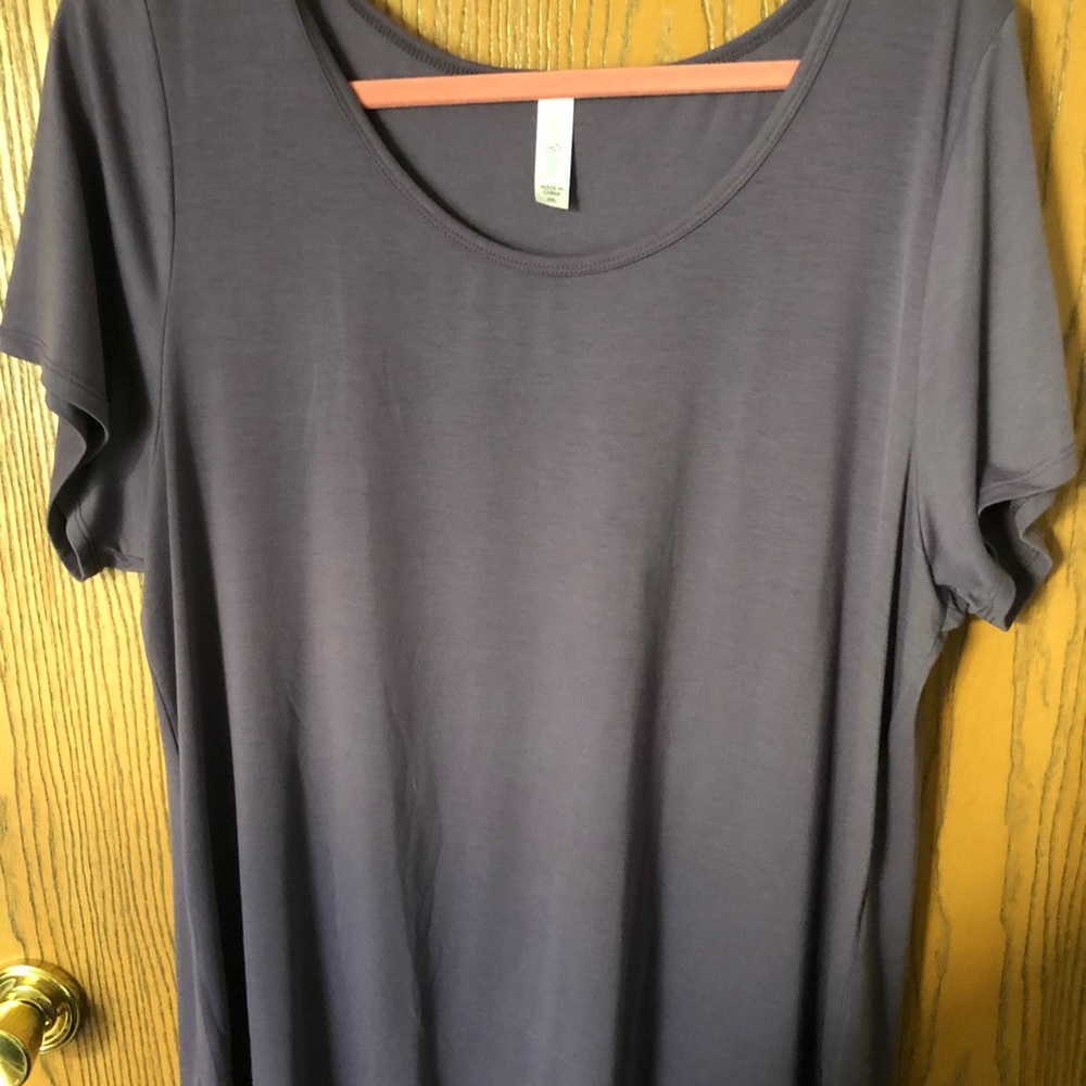 LuLaRoe Classic T